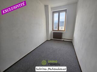  Immeuble à vendre 292 m²