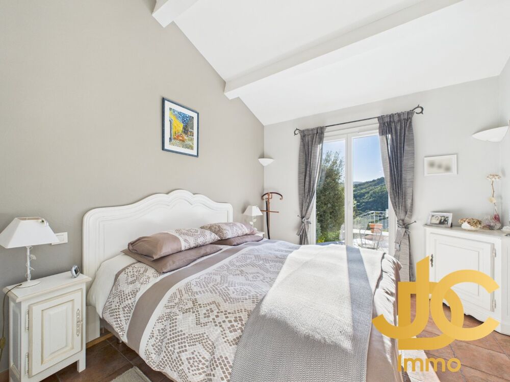  vendre  Maison Auribeau-sur-Siagne (06810)