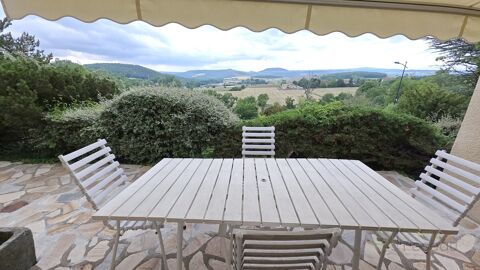   Maison Maison - 8 pièce(s) - 180 m²
