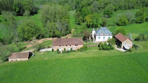   Domaine Maison - 15 + pi�ce(s) - 664 m�