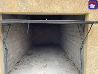  Parking / Garage � louer 1 pi�ce 15 m�