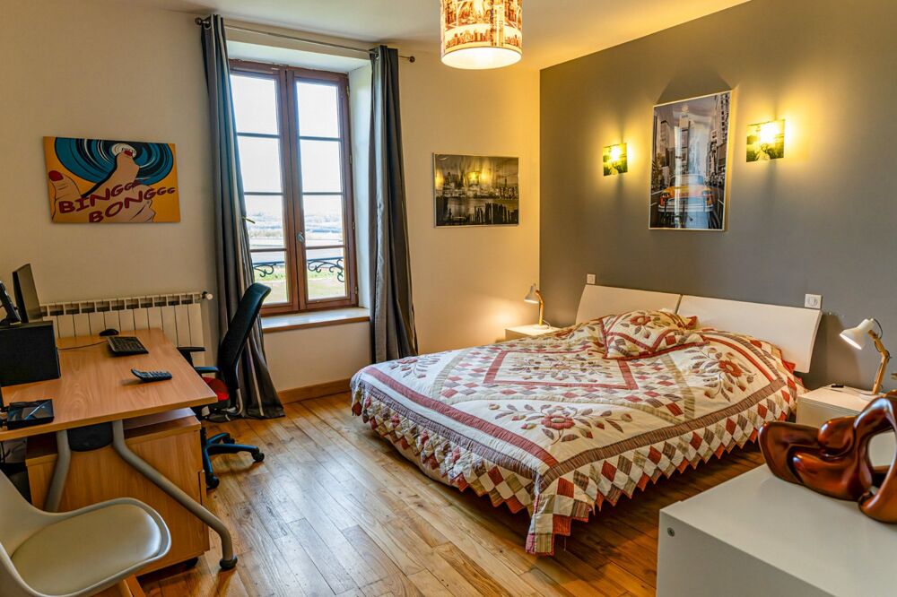 à vendre  Villa Saint-Médard-d'Excideuil (24160)