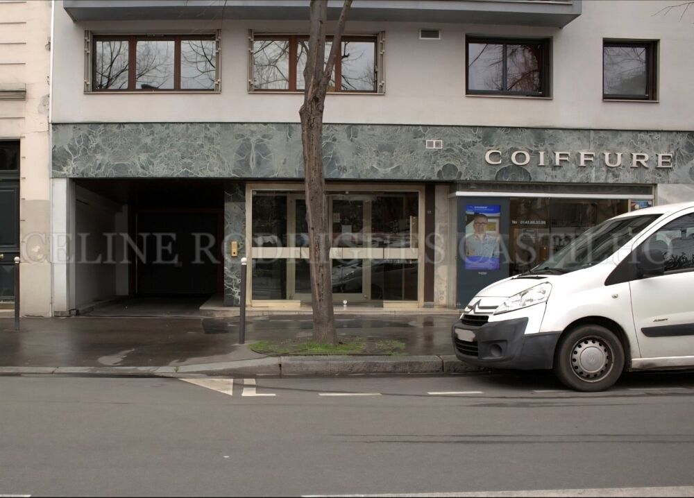 Vente Parking/Garage Parking intérieur Paris 13