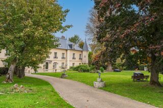  Villa � vendre 15 + pi�ces 654 m�