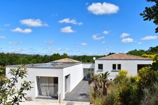 Maison 7 pièces 300 m² · à Gignac · 300 m² · 595 000 €