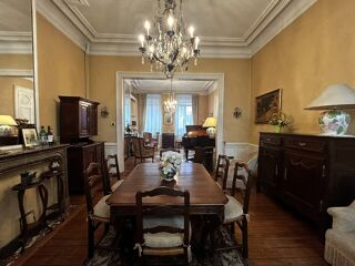  Maison  vendre 10 pices 230 m