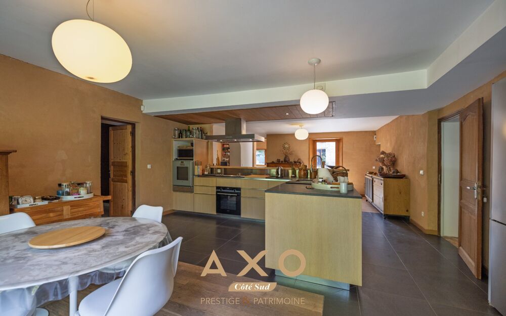 à vendre  Maison Lurs (04700)