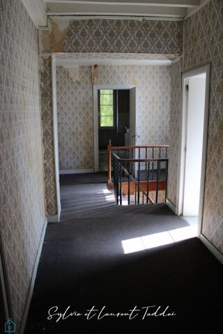  Maison � vendre 15 + pi�ces 330 m�