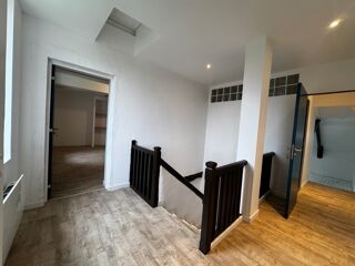  Maison  vendre 7 pices 234 m