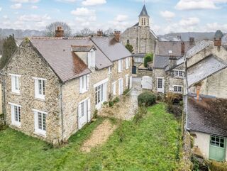  Villa  vendre 9 pices 261 m