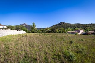  Terrain à vendre 579 m²