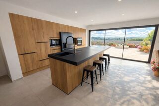  Maison � vendre 8 pi�ces 293 m�