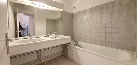  Appartement � louer 3 pi�ces 65 m�