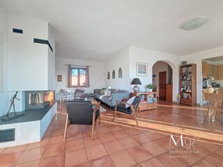  Villa � vendre 8 pi�ces 180 m�