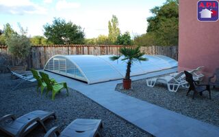  Villa � vendre 15 + pi�ces 625 m�