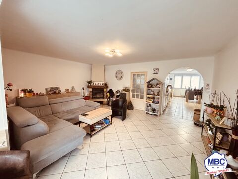   Maison Maison - 7 pi�ce(s) - 170 m�