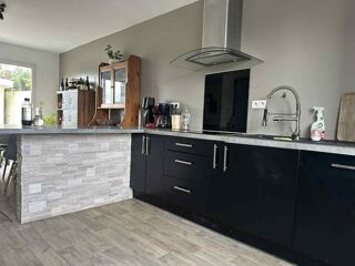  Maison � vendre 4 pi�ces 93 m� Chemille