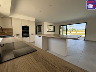  Villa à vendre 5 pièces 185 m²