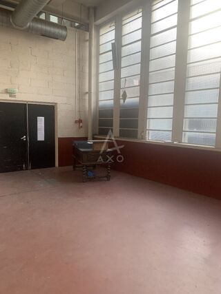  Immeuble à vendre 1000 m²