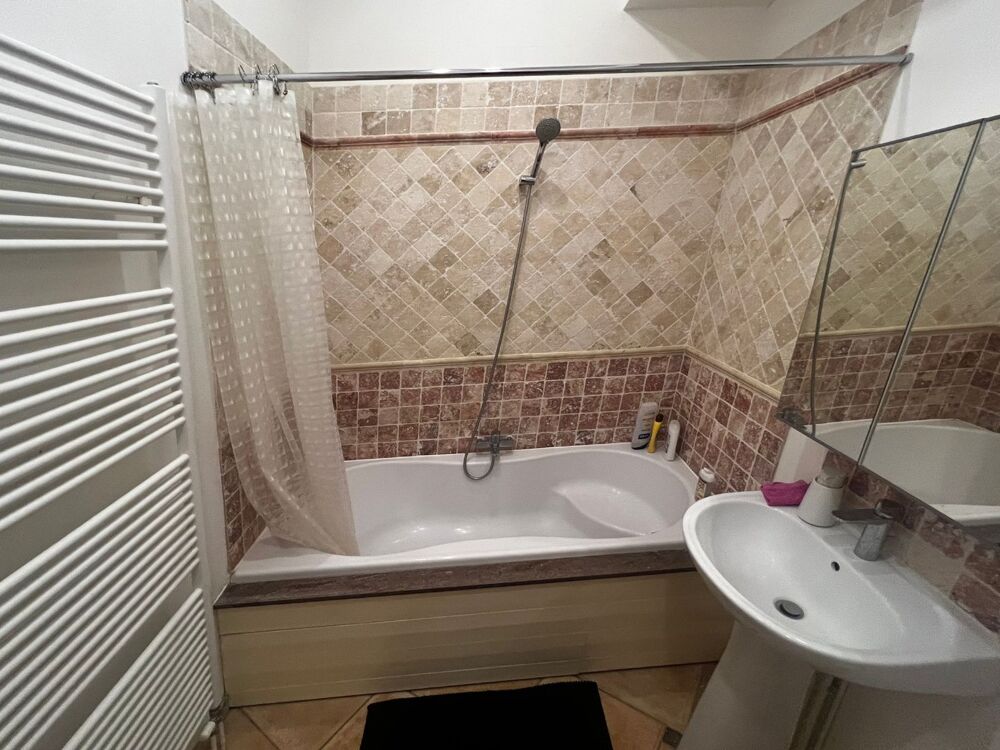 � vendre  Maison Caux (34720)