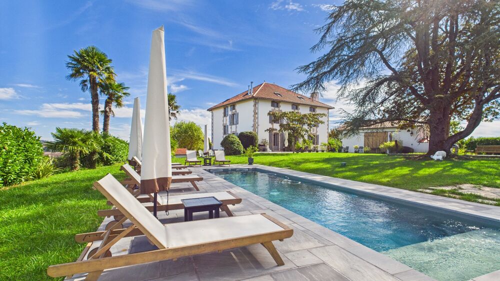 � vendre  Villa Guiche (64520)