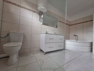  Immeuble à vendre 442 m²