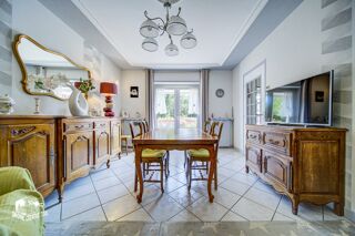  Maison à vendre 8 pièces 225 m²