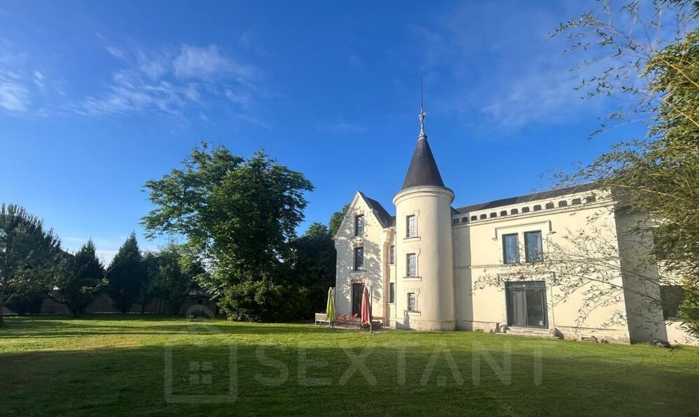 Maison 7 pièces 488 m² · à Cognac · 488 m² · 865 200 €