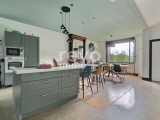  Maison à vendre 7 pièces 203 m²