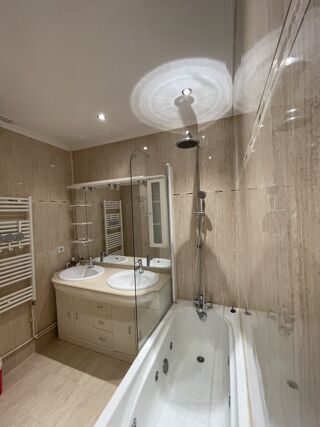  Appartement  vendre 4 pices 58 m