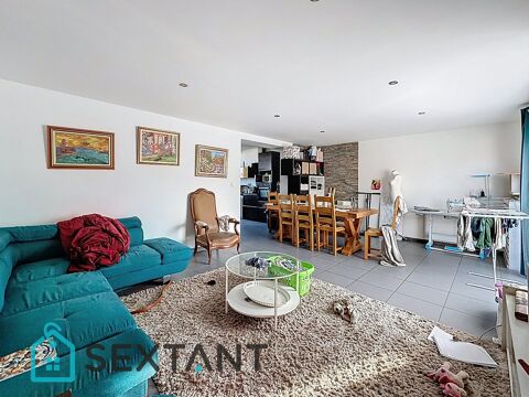   Maison de ville Maison - 5 pi�ce(s) - 93 m�