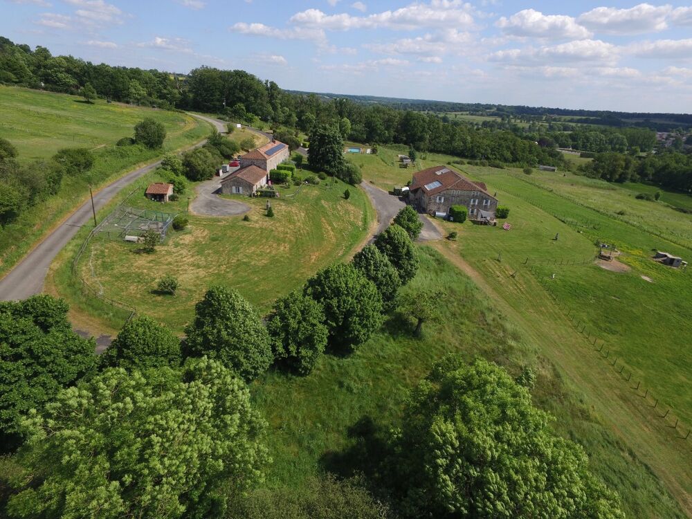 � vendre  Maison Availles-Limouzine (86460)