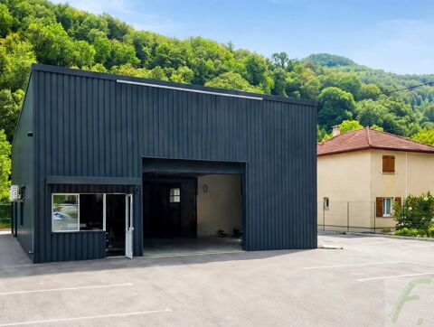 Locaux d'activit&eacute; 630000 38190 Lancey