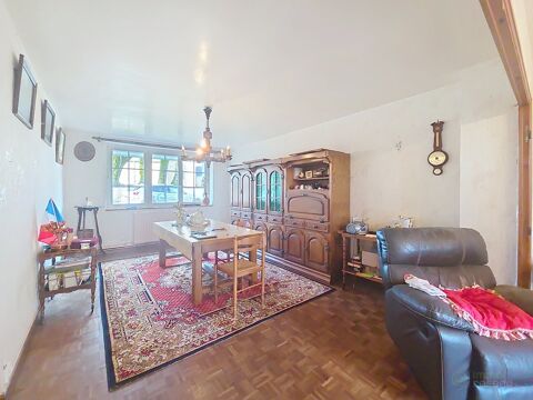   Maison Maison - 5 pi�ce(s) - 133 m�