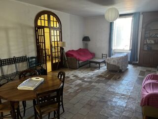  Maison à vendre 11 pièces 202 m²