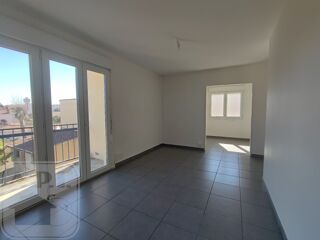  Appartement à louer 2 pièces 33 m²