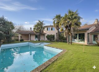  Maison � vendre 5 pi�ces 193 m�