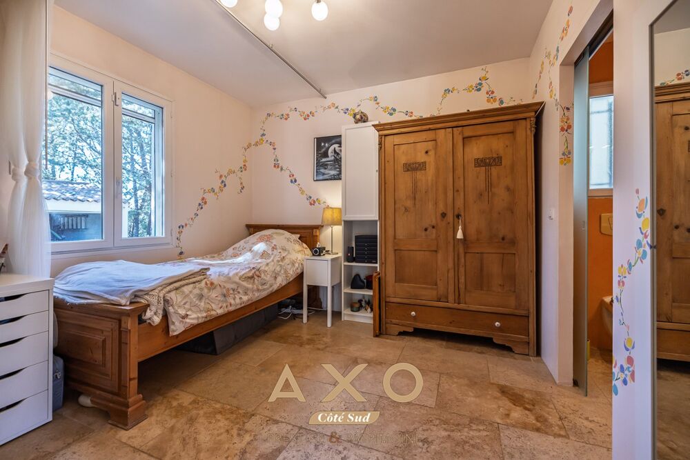 � vendre  Villa Jouques (13490)