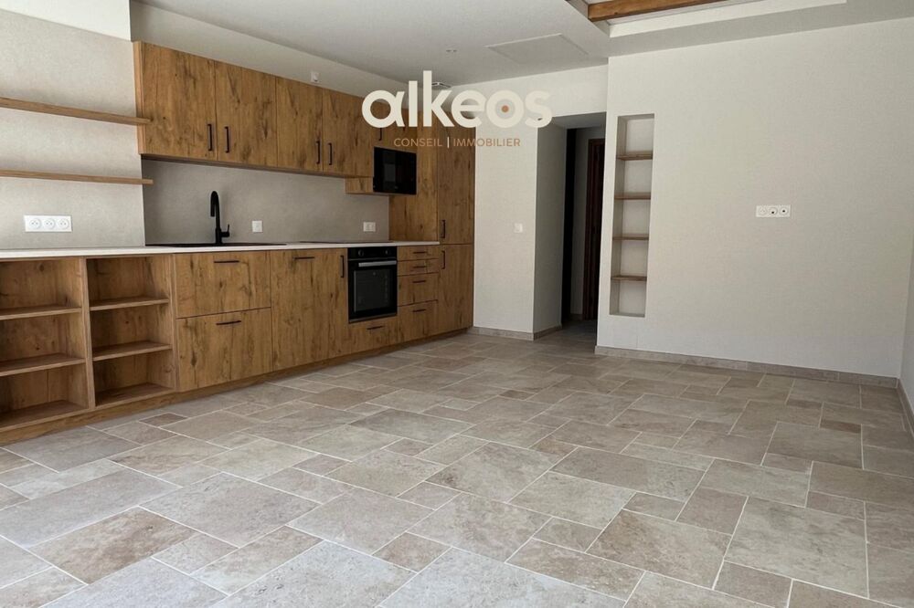 Maison 4 pièces 97 m² · à Le Lavandou · 97 m² · 545 000 €