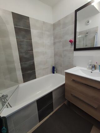  Appartement  vendre 2 pices 30 m