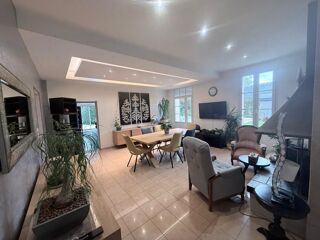  Maison à vendre 9 pièces 296 m²