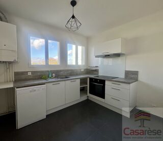  Appartement � vendre 4 pi�ces 77 m�