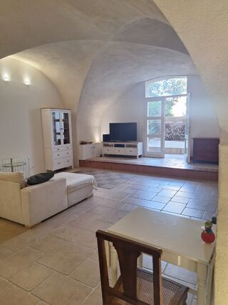  Appartement � louer 2 pi�ces 115 m�