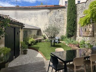  Maison � vendre 8 pi�ces 215 m�