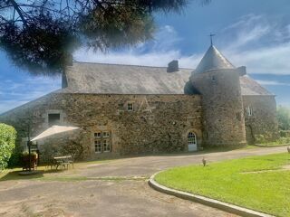  Maison  vendre 15 + pices 440 m