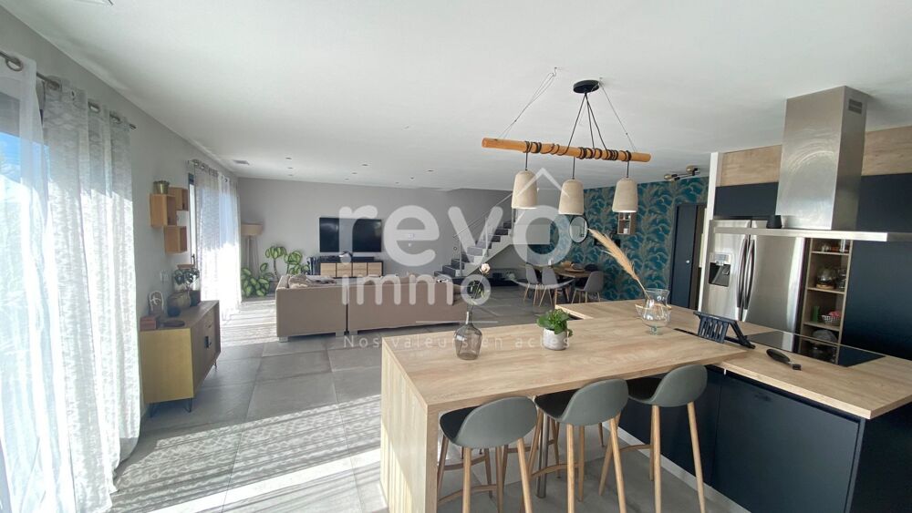 Maison 7 pièces 215 m² · à Paulhan · 215 m² · 426 000 €