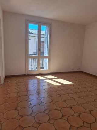 Appartement à louer 2 pièces 49 m²