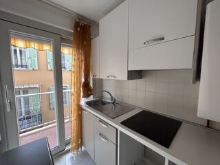 Appartement à louer 2 pièces 39 m²