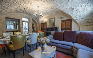  Villa à vendre 12 pièces 296 m²