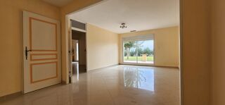  Immeuble � vendre 5 pi�ces 8700 m�